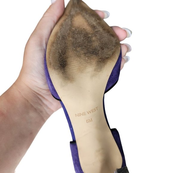 Nine West Women's Tyrell Suede Pump color Purple with Black tassels size 5 - Picture 5 of 8